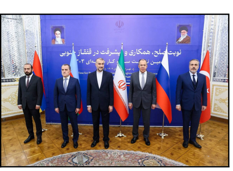 À l&rsquo;ombre de la Russie, face à l&rsquo;Azerbaïdjan, la diversification de la politique stratégique de l&rsquo;Arménie (2020-2024)