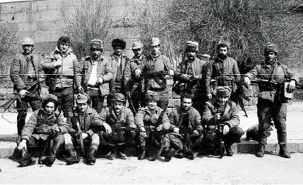 Les Forces Armées de la République d&rsquo;Arménie : guerre, état, et armée, 1991-2024 (2024)